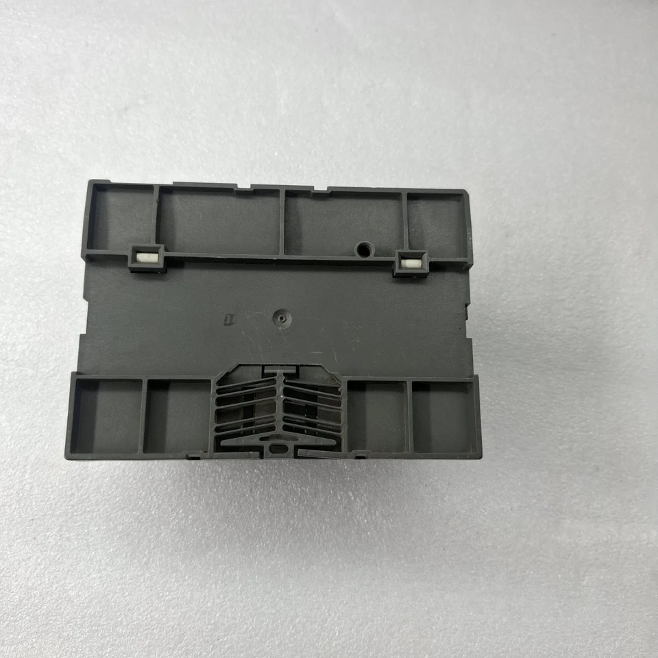 SIEMENS LOGIC MODULE 6ED1053-1FB00-0BA0 For Parts 6ED1053-1FB00-0BA0